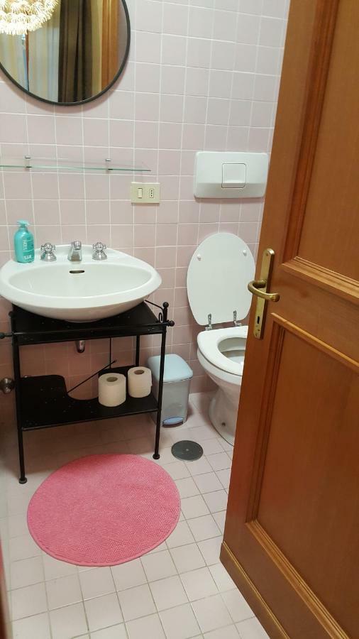 Trastevere Apartment Рим Екстериор снимка