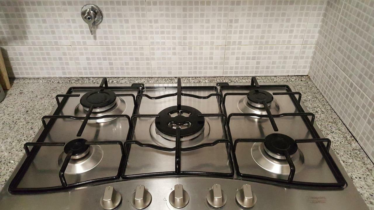 Trastevere Apartment Рим Екстериор снимка