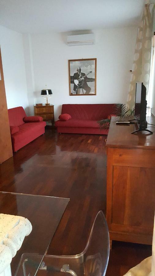 Trastevere Apartment Рим Екстериор снимка