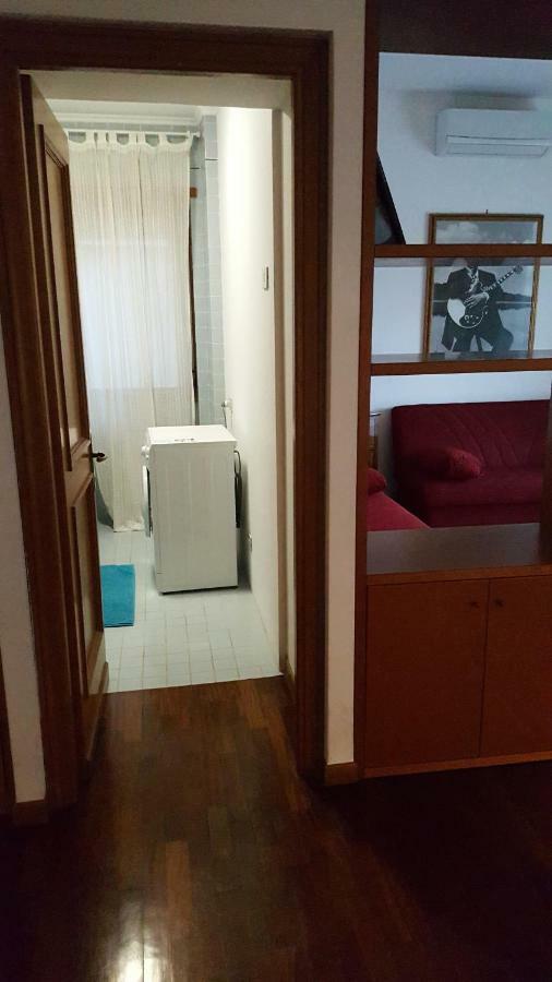 Trastevere Apartment Рим Екстериор снимка