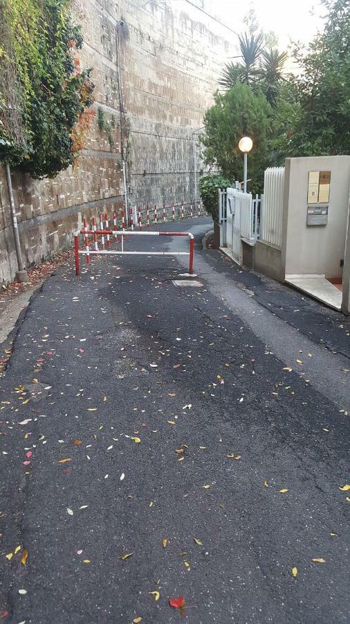 Trastevere Apartment Рим Екстериор снимка